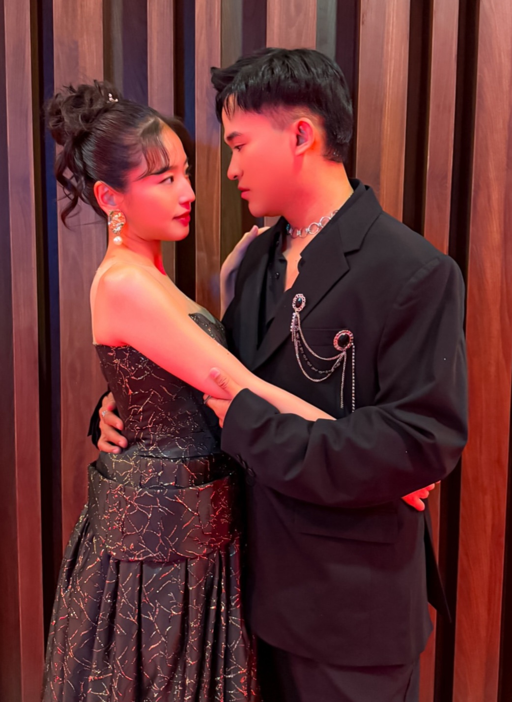 Potret mesra Anwar BAB dan Haruka eks JKT48. Foto: Dok. Instagram @anwar_bab