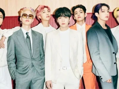 Anggota BTS memiliki parfum favorit yang berbeda-beda. Foto: Dok. Weverse