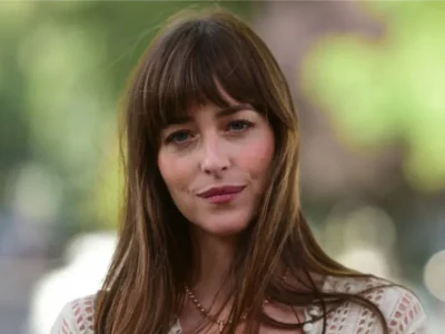 Dakota Johnson mulai berkencan lagi. Foto: Dok. Vivien Killilea/Getty Images via E!News