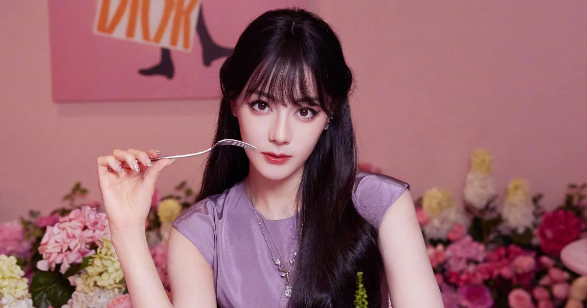 Potret Terbaru Dilraba Dilmurat, Aktris China yang Dijuluki Tercantik di Asia