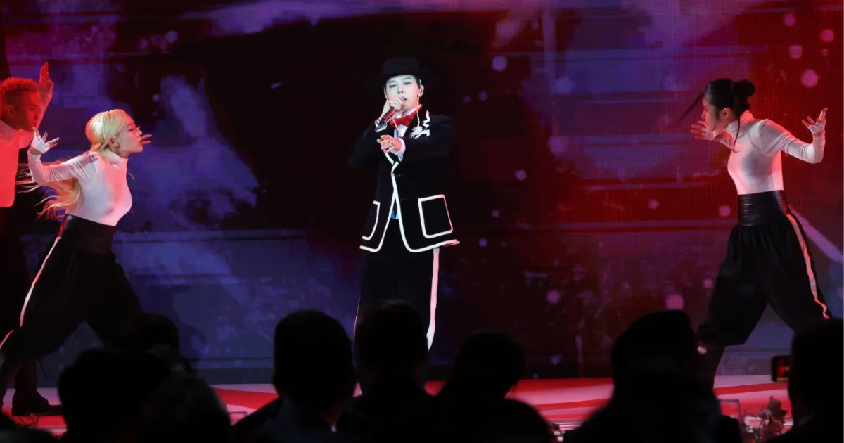 Disaksikan Petinggi Negara, G-Dragon Tampil di KTT APEC 2025