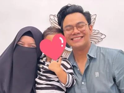 Wardatina Mawa dan Insanul Fahmi yang nikah siri dengan Inara Rusli. Foto: Dok. Instagram @mawardatinamawa