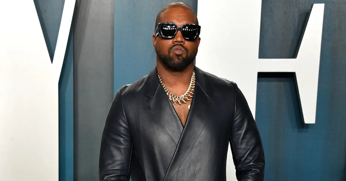 Gaya Rapper Kanye West, Jadi Selebriti Paling Stylish Abad ke-21