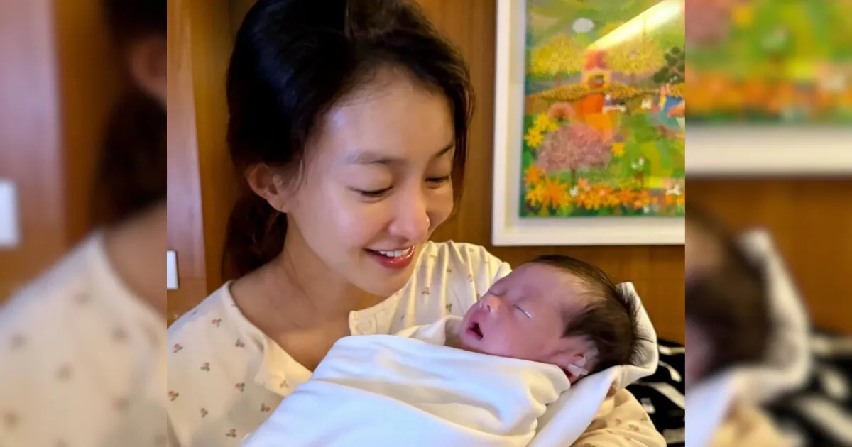 Cerita Lee Si Young Melahirkan Anak ke Dua Prematur Karena Pendarahan