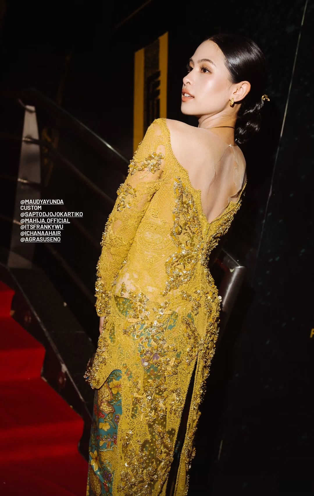 Detail kebaya Maudy Ayunda. Foto: Dok. Instagram @hagaipakan