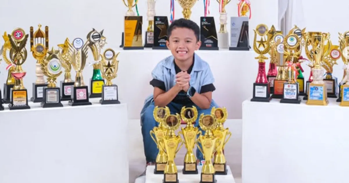 Prestasi Parama Hansa Abhipraya, Anak 7 Tahun Bojonegoro yang Dijuluki Bocah Ajaib