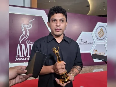 Penyanyi 'Tabola Bale' Silet Open Up meraih AMI Awards. (Foto: Bayu/Nyata)