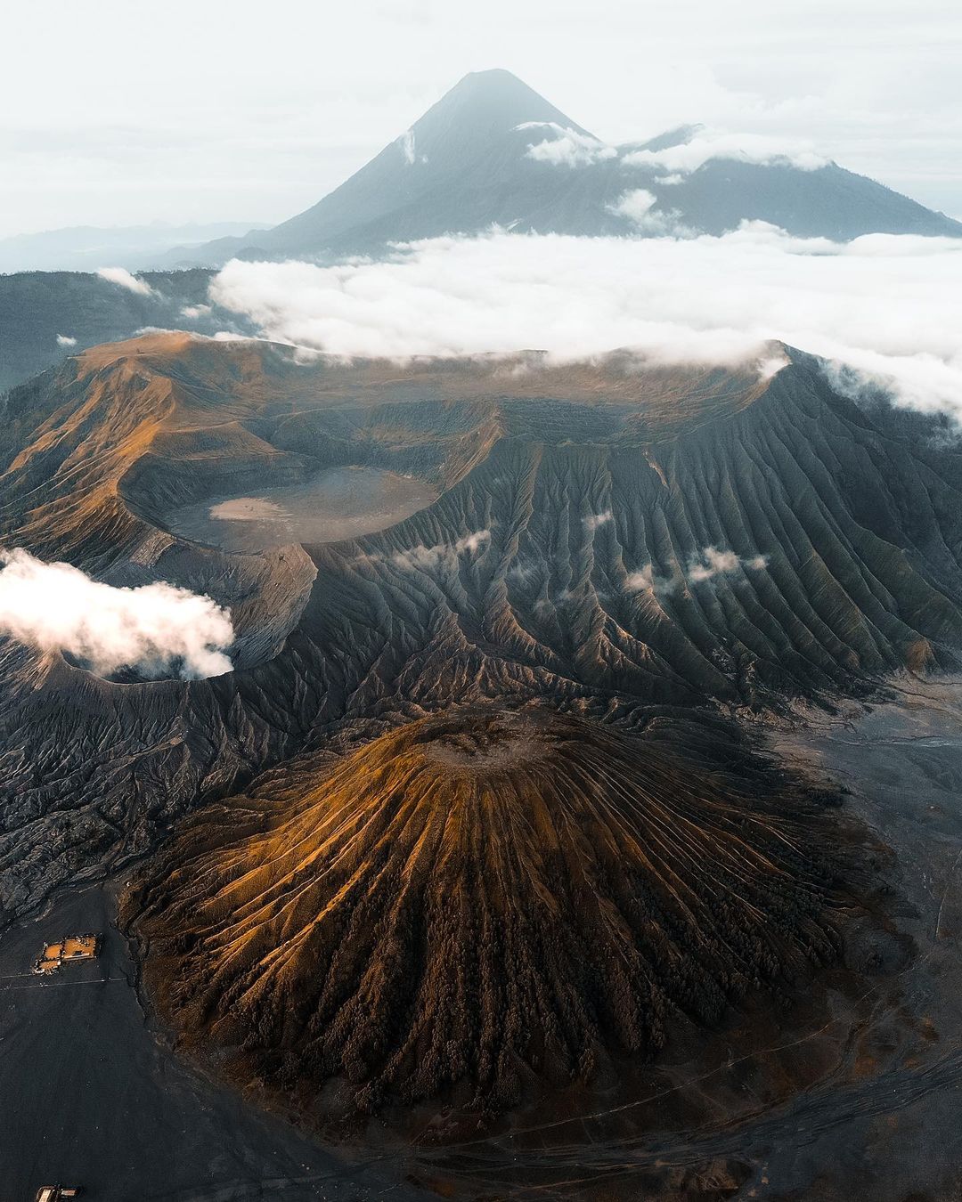 Taman Nasional Bromo Tengger Semeru. Foto: Dok. Instagram @long.explorer