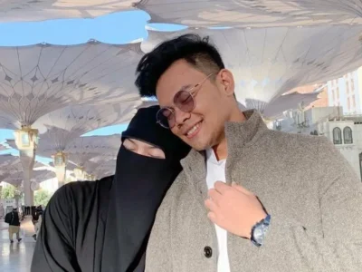 BONGKAR PERSELINGKUHAN: Wardatina Mawa dan suami, Insanul Fahmi. (Foto: Instagram/wardatinamawa)