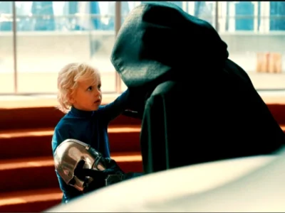 Franklin saat bertemu Doctor Doom di ‘Fantastic Four: First Steps’ (Foto: Dok. ComicBook)