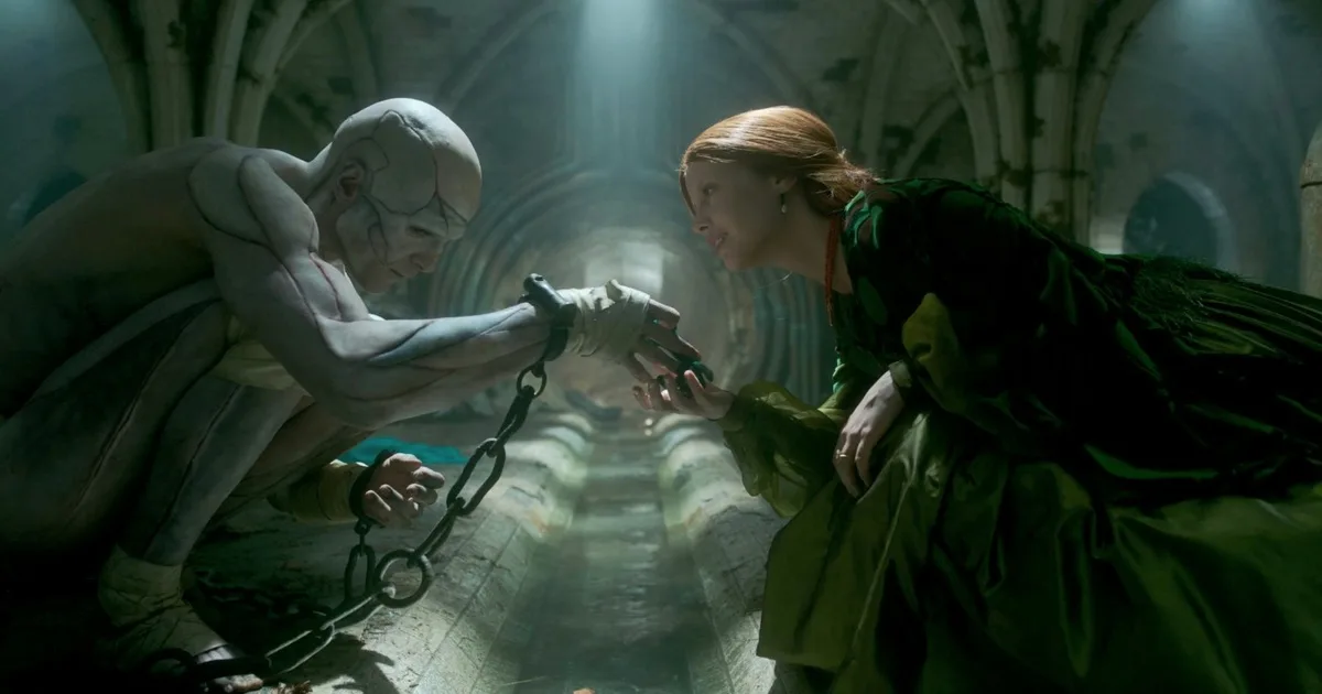 Review Film ‘Frankenstein’: Kisah Makhluk Abadi yang Mengharukan