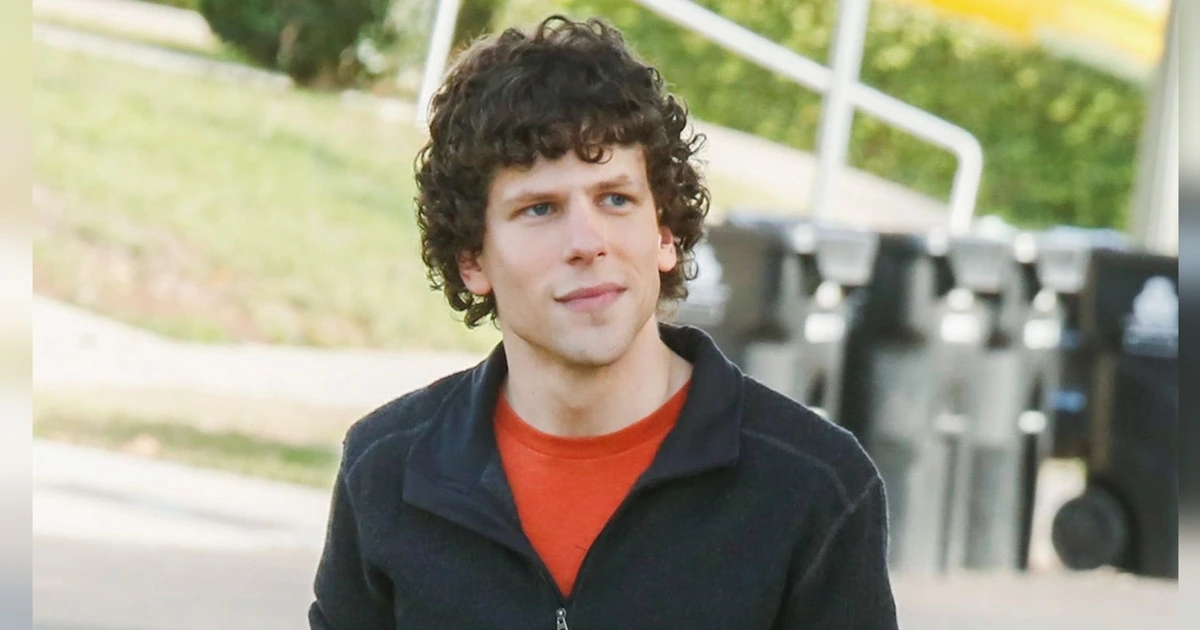 Aktor ‘Now You See Me’, Jesse Eisenberg Donor Ginjal