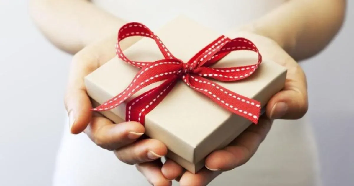 Ide Kado Simpel dan Berkesan di Hari Guru Nasional