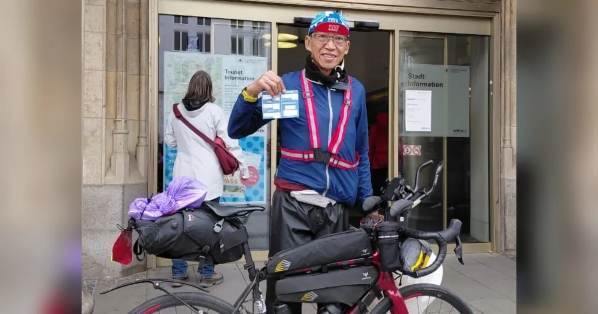 Kakek Asal Surabaya Lakukan Olahraga Ekstrem: Gowes Sejauh 4000 KM di Eropa