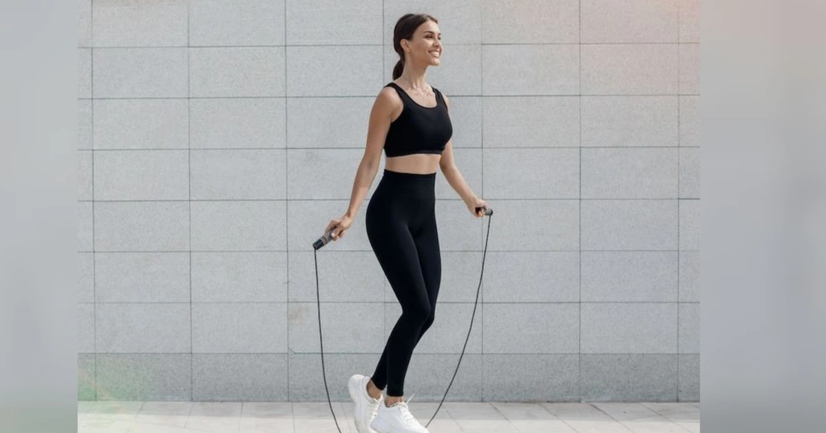 3 Olahraga di Rumah yang Efektif Menurunkan Berat Badan