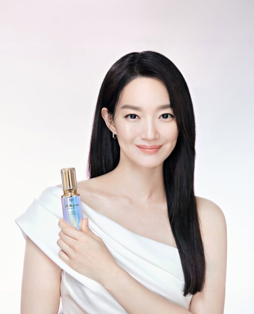 Wajah cantik dengan riasan natural (Foto: Instagram/illusomina)