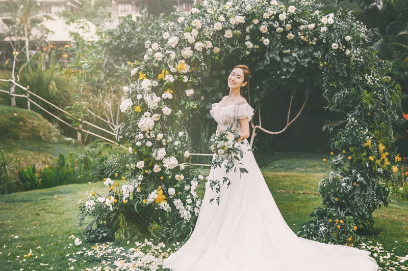 Jeon Hye Bin saat menikah di Bali. Foto: Dok. Blog Naver