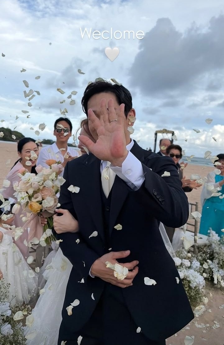 On Joo Wan Minah yang menikah di Bali. Foto: Dok. Instagram @limji0509