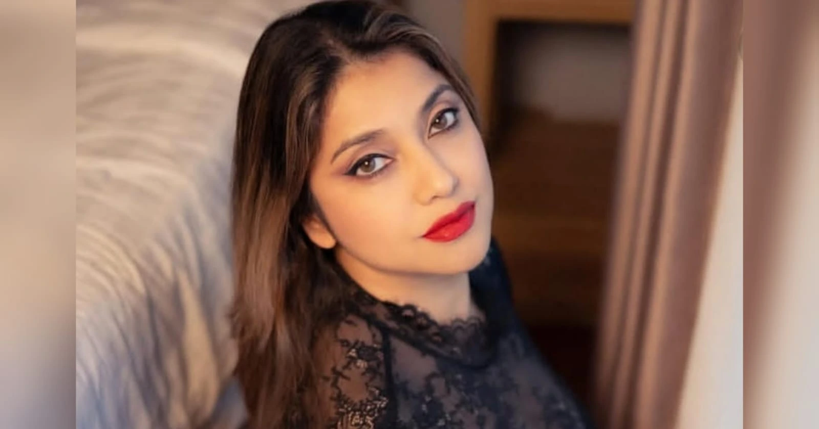 Sarah Azhari Menyimpan Trauma Selama 13 tahun